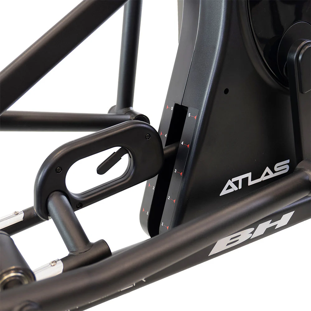 Bicicleta eliptica Atlas G854 de BH - Image 3