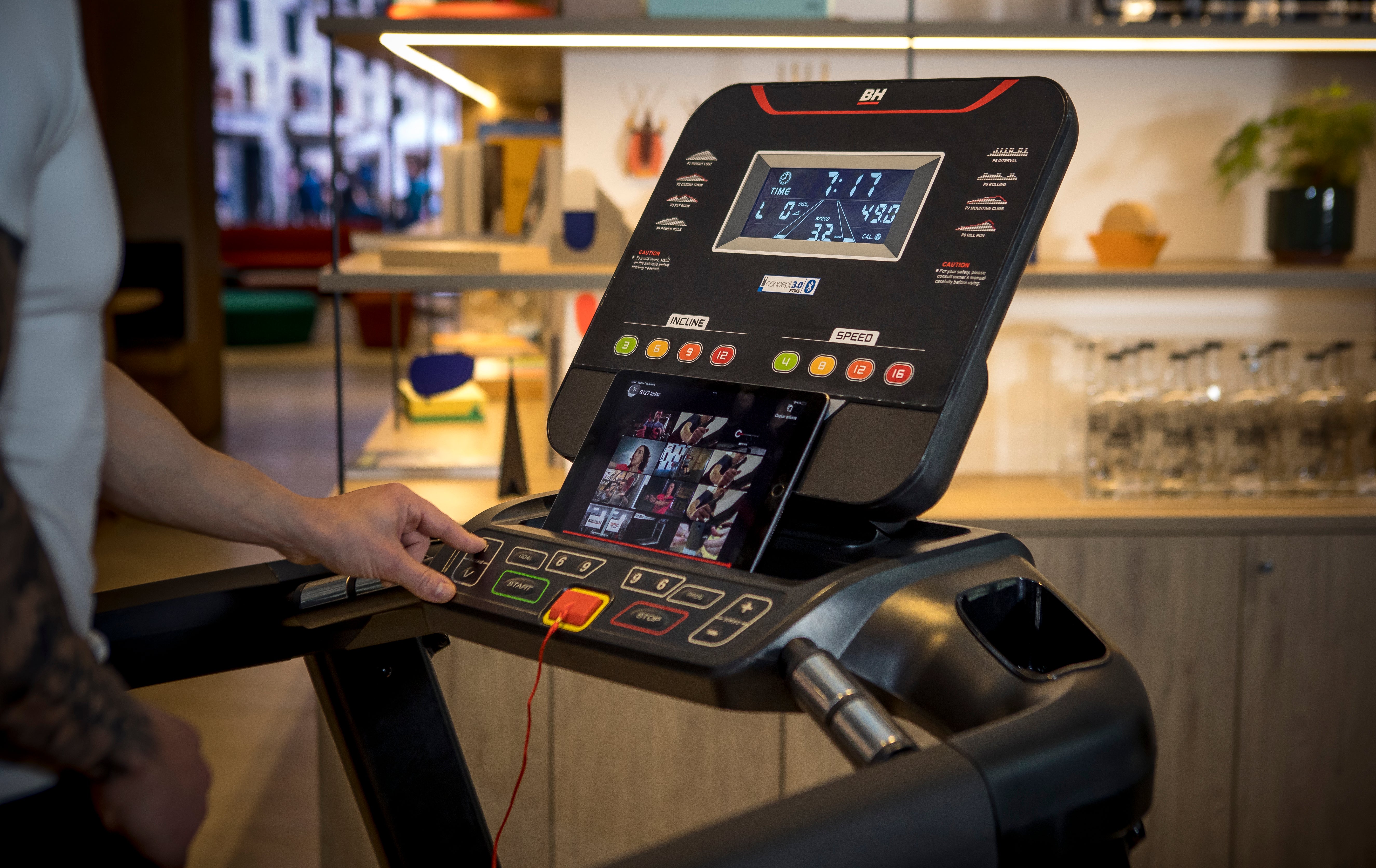 Cinta de Correr BH RS800 - Image 10