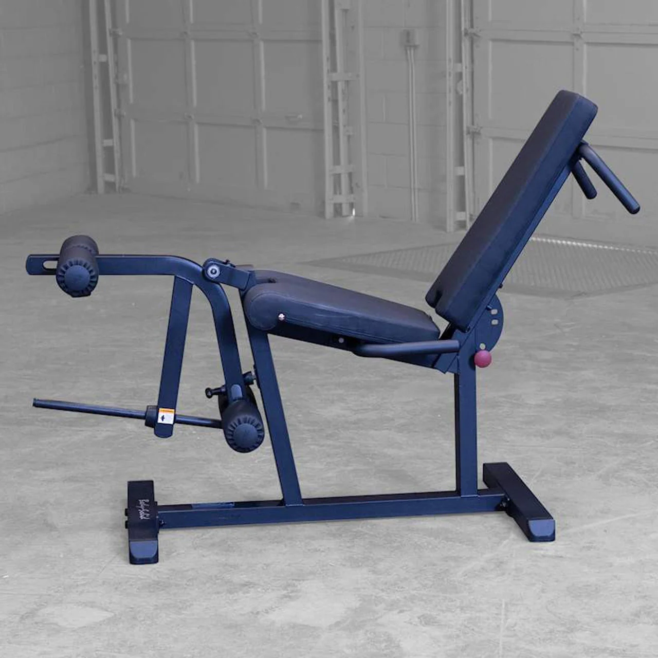EXTENSION DE PIERNA Y CURL BODY-SOLID GLCE365B - Image 4