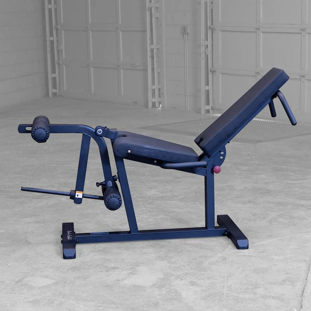 EXTENSION DE PIERNA Y CURL BODY-SOLID GLCE365B - Image 5