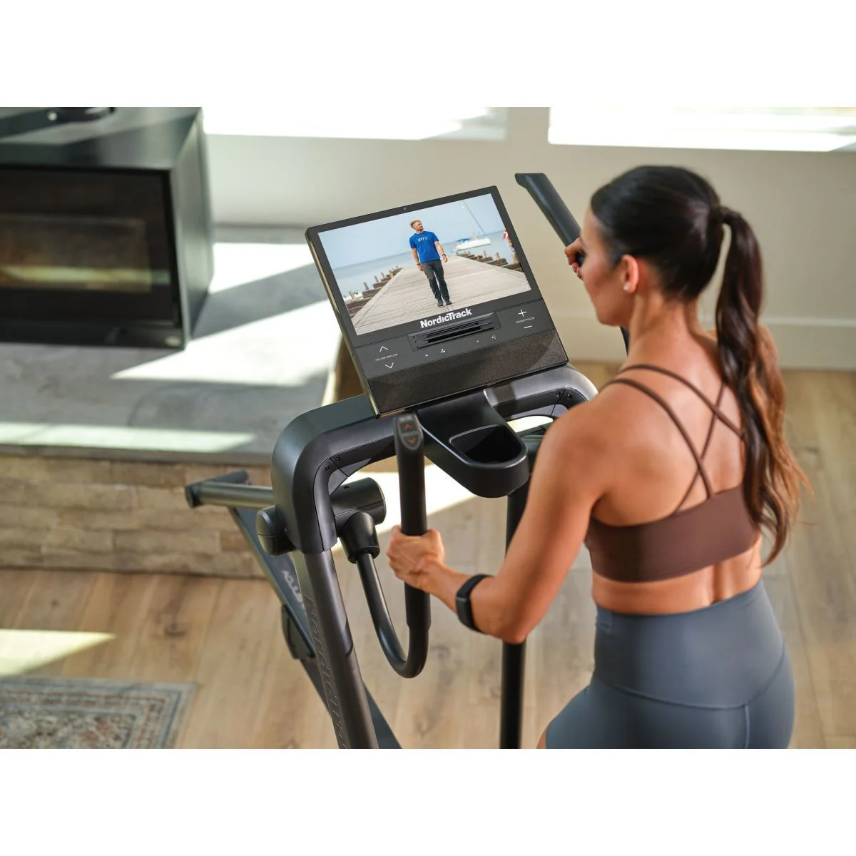 NordicTrack Elíptica X16 con Pantalla Táctil de 16" - Image 9